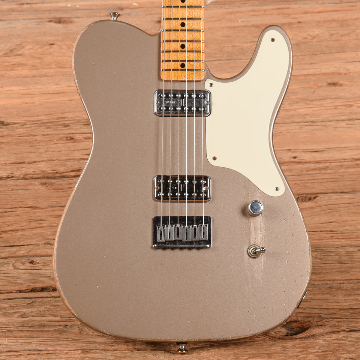 Fender Custom Shop La Cabronita Relic Shoreline Gold 2011 Electric Guitars / Solid Body