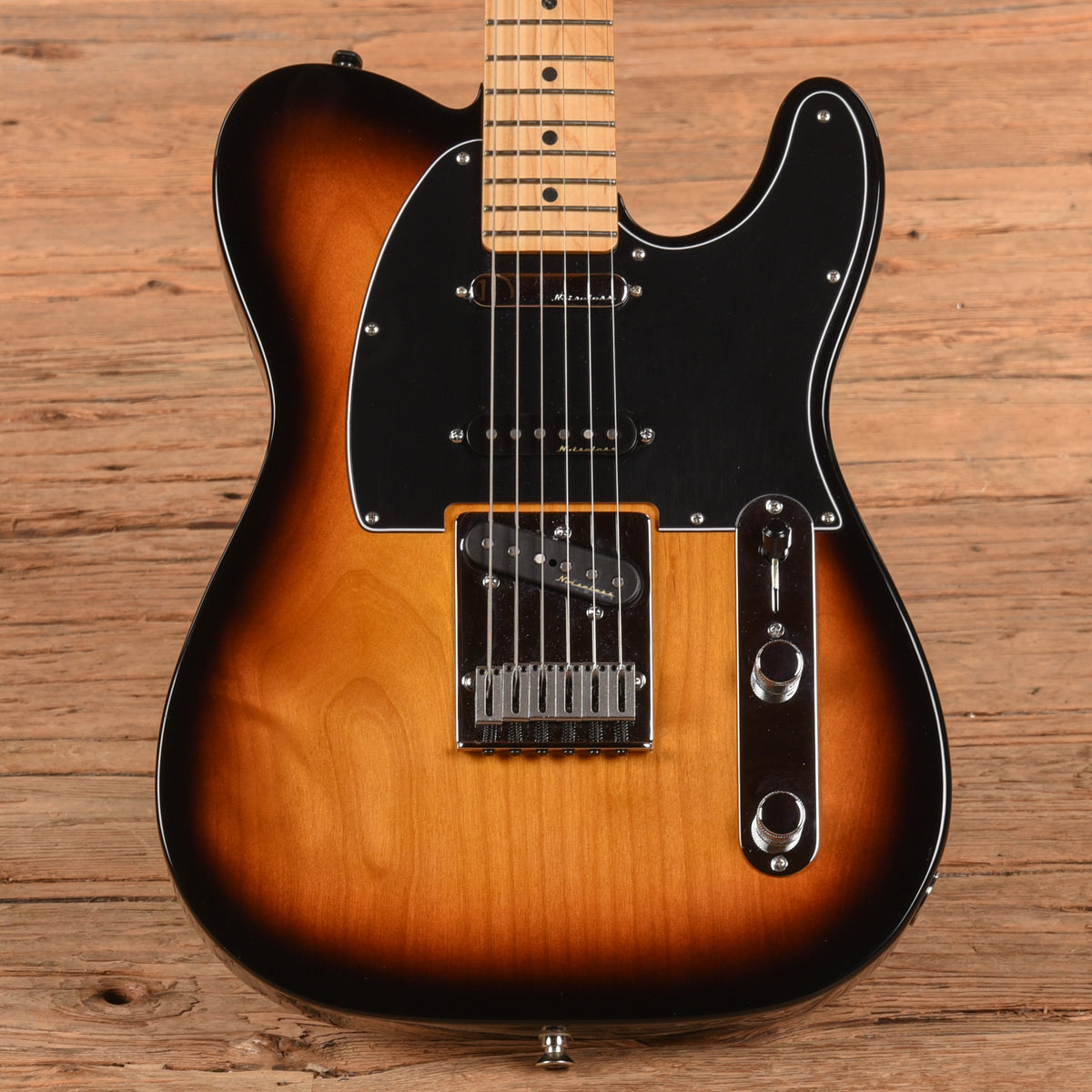 Fender Deluxe Nashville Telecaster Sunburst 2016 Electric Guitars / Solid Body