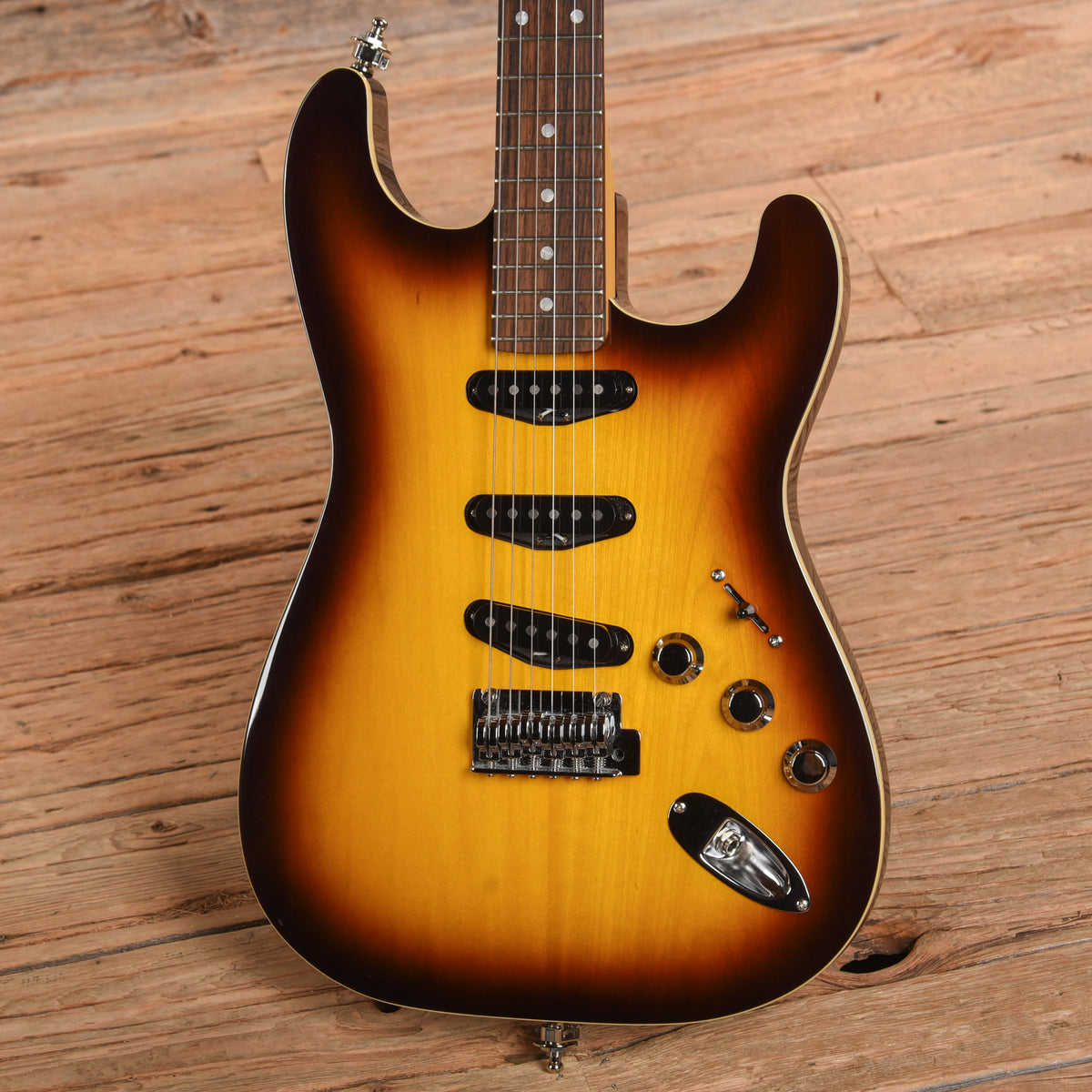 Fender MIJ Aerodyne Special Stratocaster Sunburst 2022 Electric Guitars / Solid Body