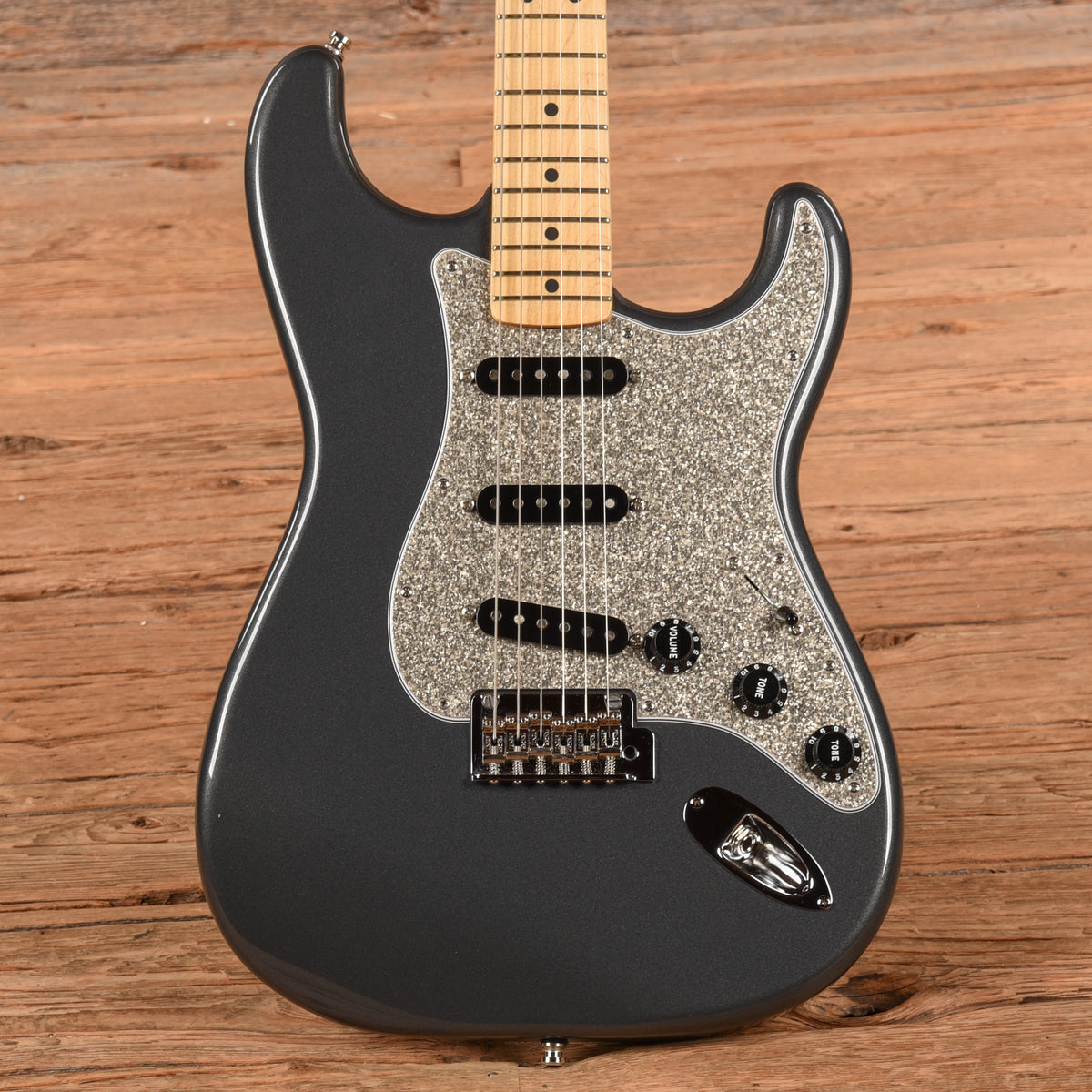 Fender MIJ Hybrid '68 Stratocaster Charcoal Frost Metallic 2019 Electric Guitars / Solid Body