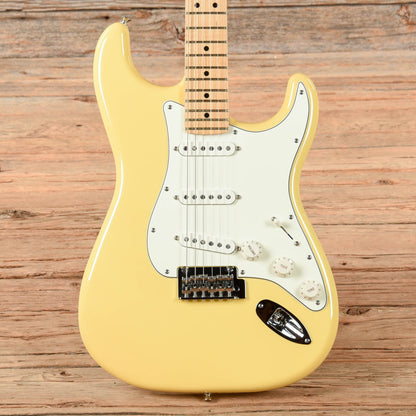 Fender Player Stratocaster Buttercream 2022 Electric Guitars / Solid Body