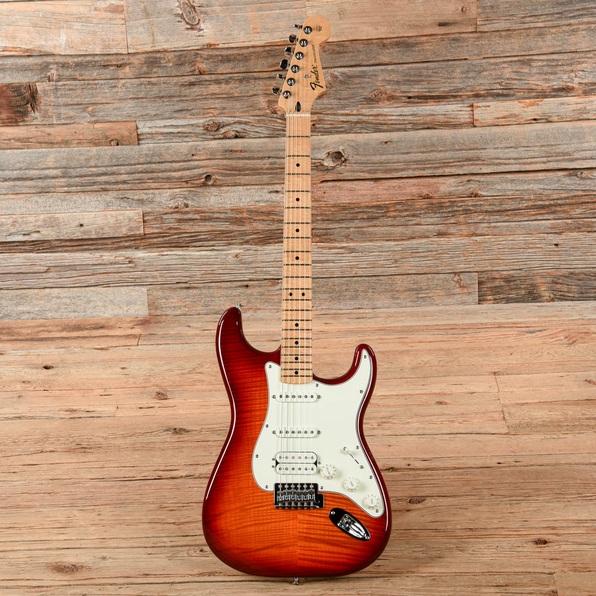 Fender Player Stratocaster HSS Plus Top Cherry Sunburst 2017 Electric Guitars / Solid Body