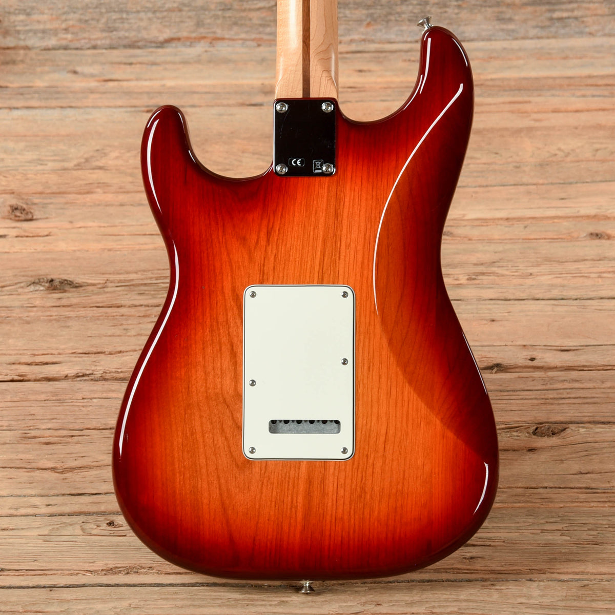 Fender Player Stratocaster HSS Plus Top Cherry Sunburst 2017 Electric Guitars / Solid Body