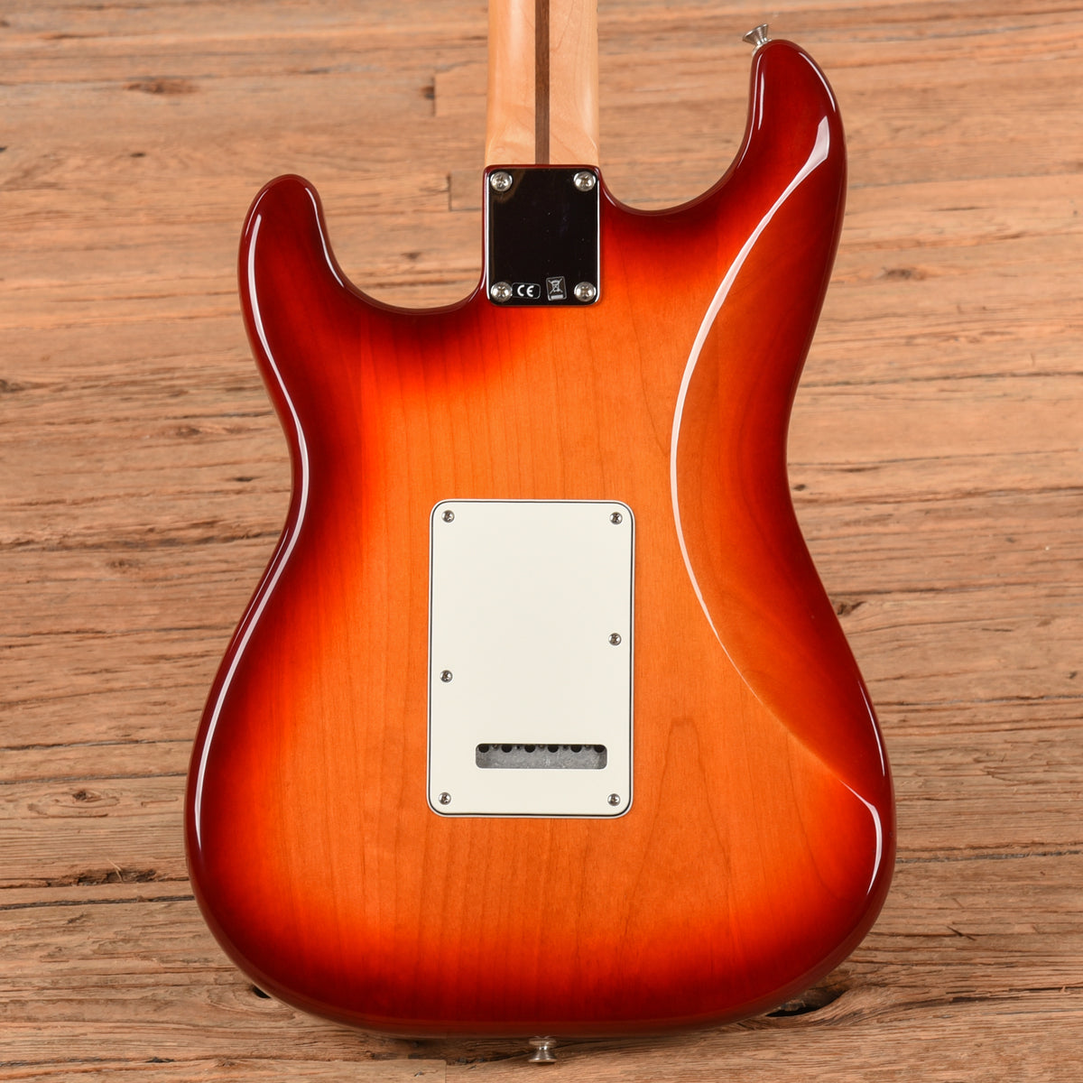 Fender Standard Stratocaster HSS Plus Top Cherry Sunburst 2017 Electric Guitars / Solid Body