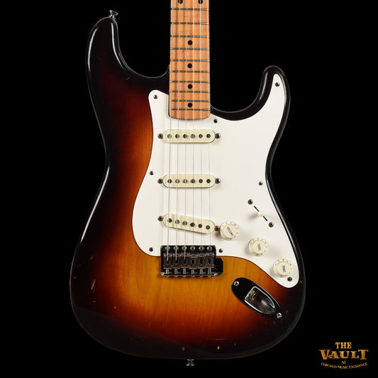 Fender Stratocaster Sunburst 1958 Electric Guitars / Solid Body