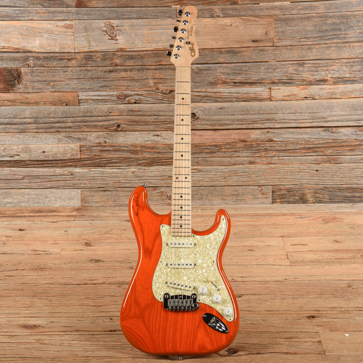 G&L George Fullerton Signature Orange 1997 Electric Guitars / Solid Body
