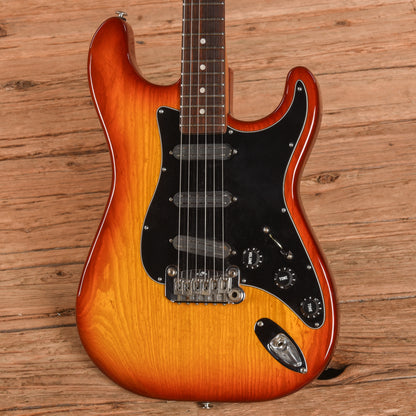 G&L Legacy Special Sienna Sunburst 1993 Electric Guitars / Solid Body