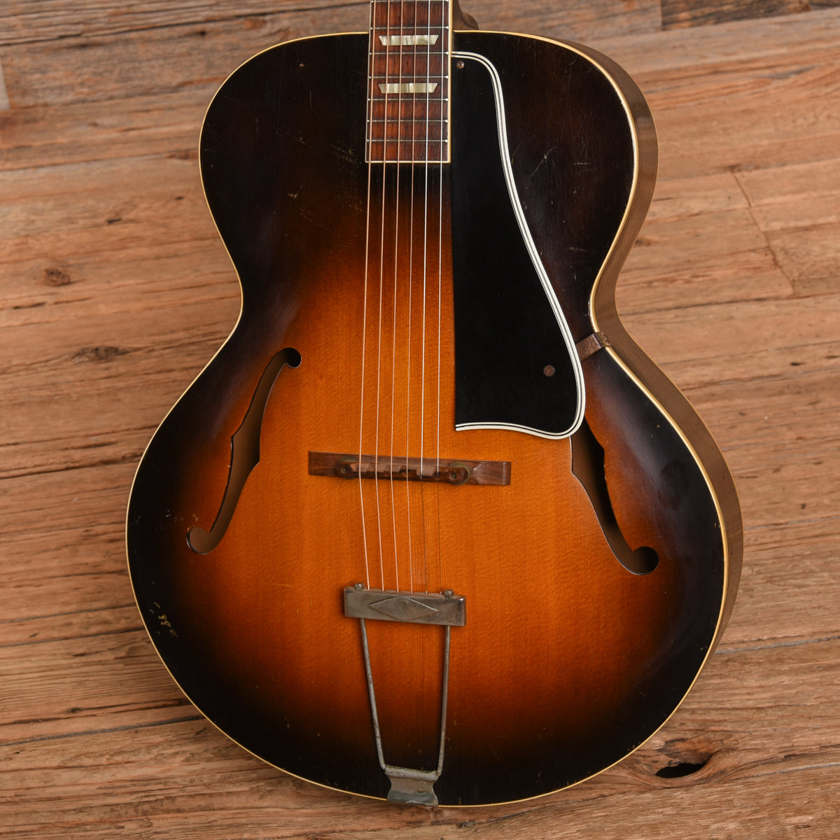 Gibson L-50 Sunburst 1951 Acoustic Guitars / Jumbo