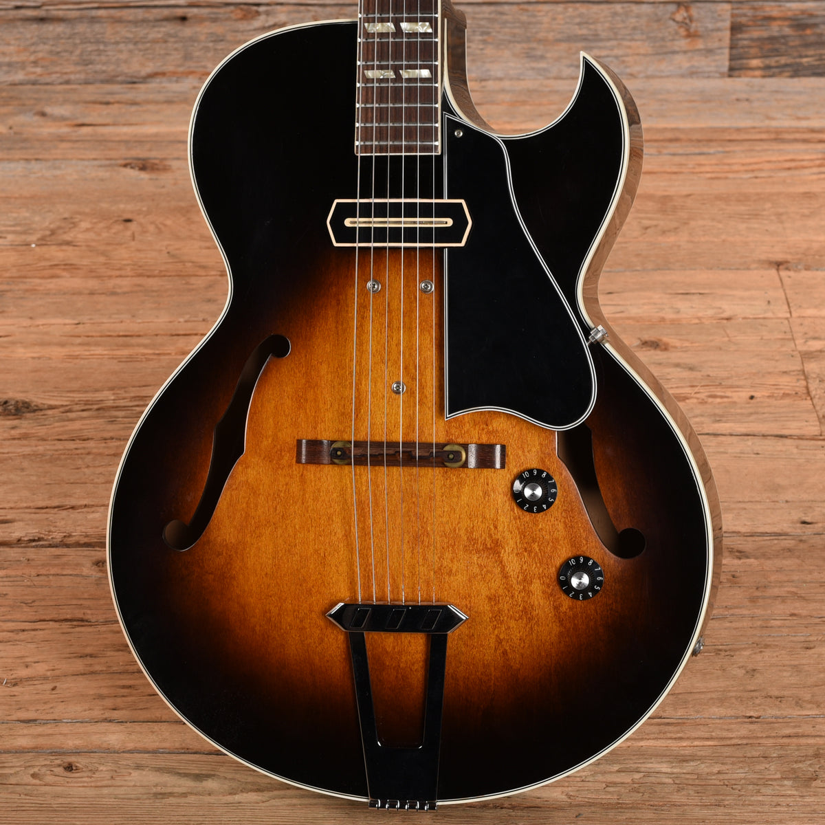 Gibson ES-175CC Sunburst 1979 Electric Guitars