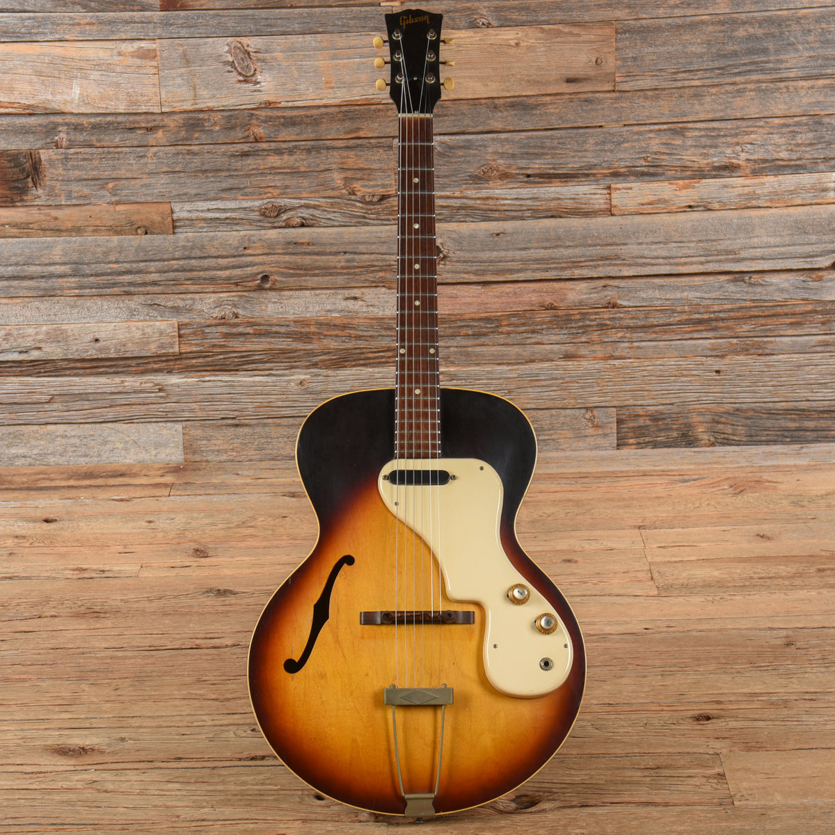 Gibson ES-120T Sunburst 1963 Electric Guitars / Hollow Body