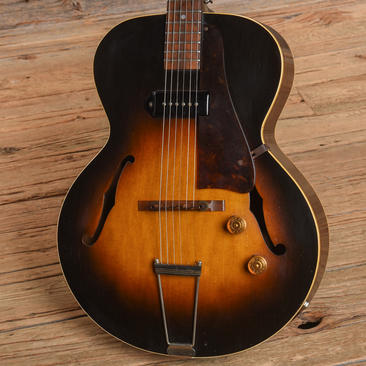 Gibson ES-125 Sunburst 1952 Electric Guitars / Hollow Body