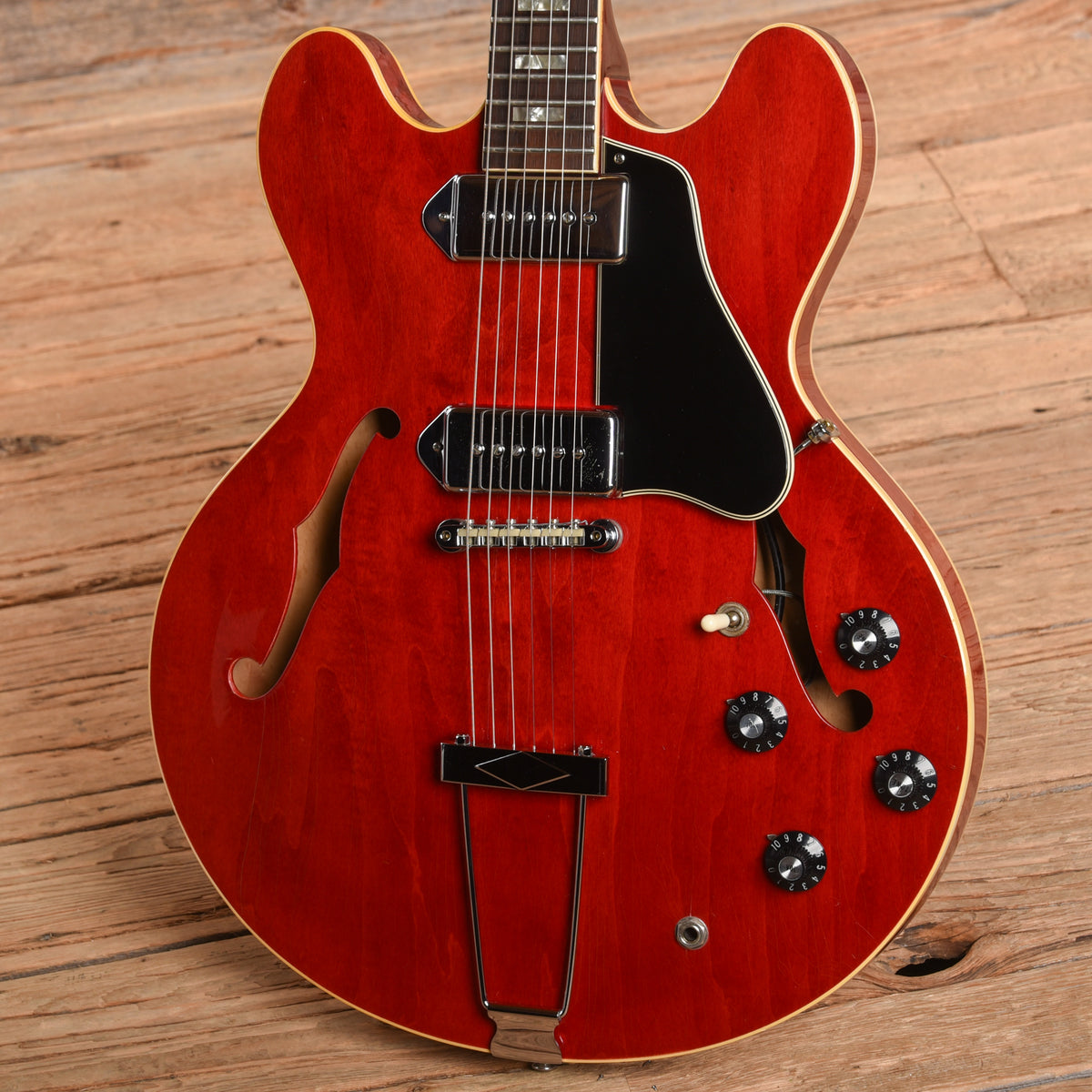 Gibson ES-330 Cherry 1969 Electric Guitars / Hollow Body