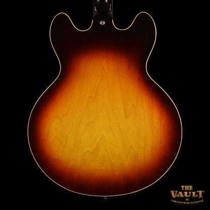 Gibson ES-335 Sunburst 1964 Electric Guitars / Semi-Hollow