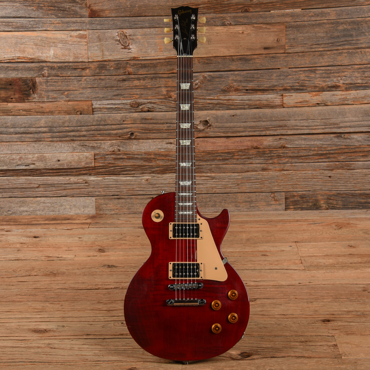 Gibson Les Paul Studio Wine Red 2004 Electric Guitars / Solid Body