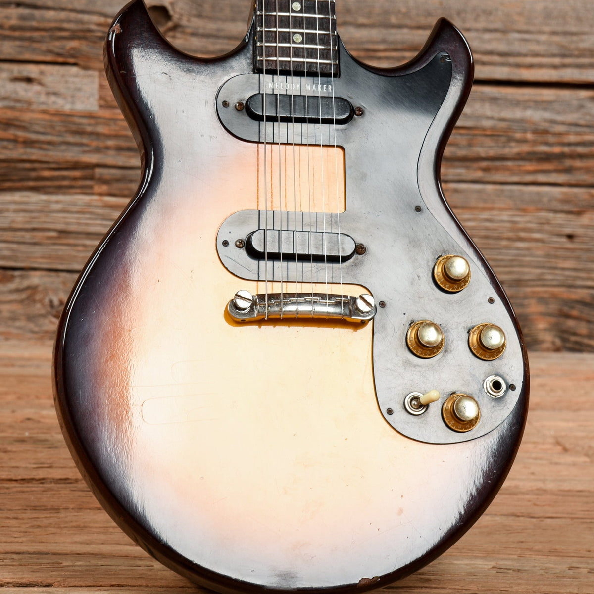 Gibson Melody Maker D Sunburst 1964 Electric Guitars / Solid Body