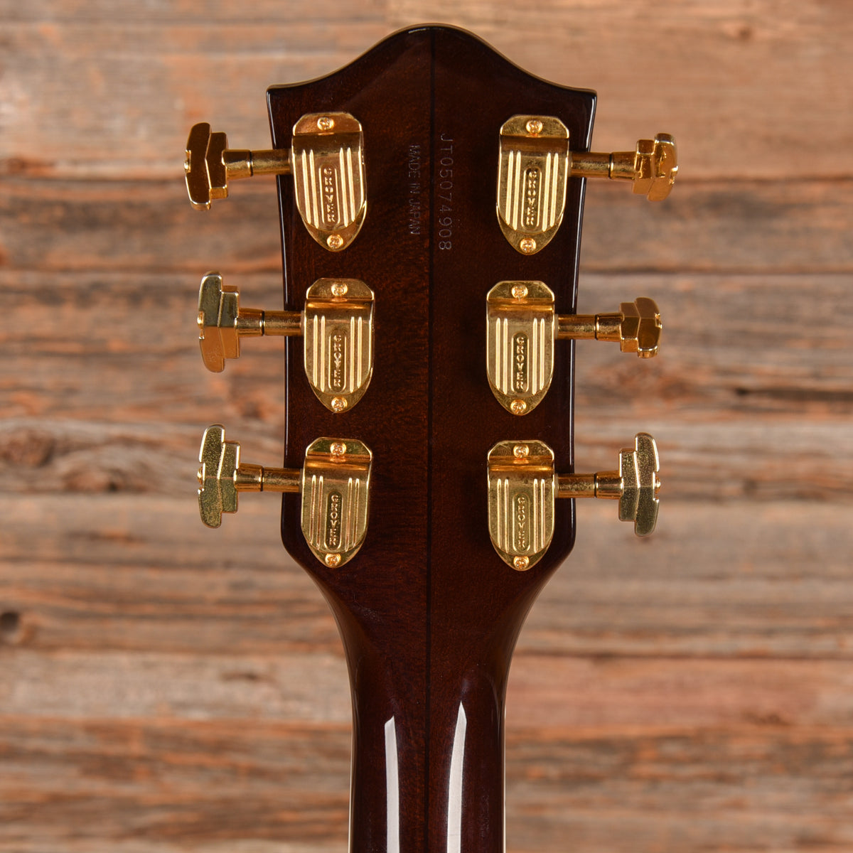 Gretsch G6122-1962 Country Classic Walnut 2005 Electric Guitars / Semi-Hollow
