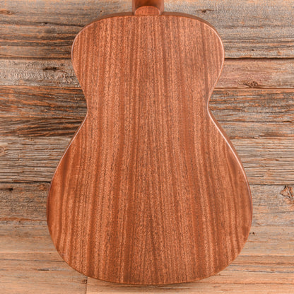 Guild USA M-20 Brown Acoustic Guitars / OM and Auditorium