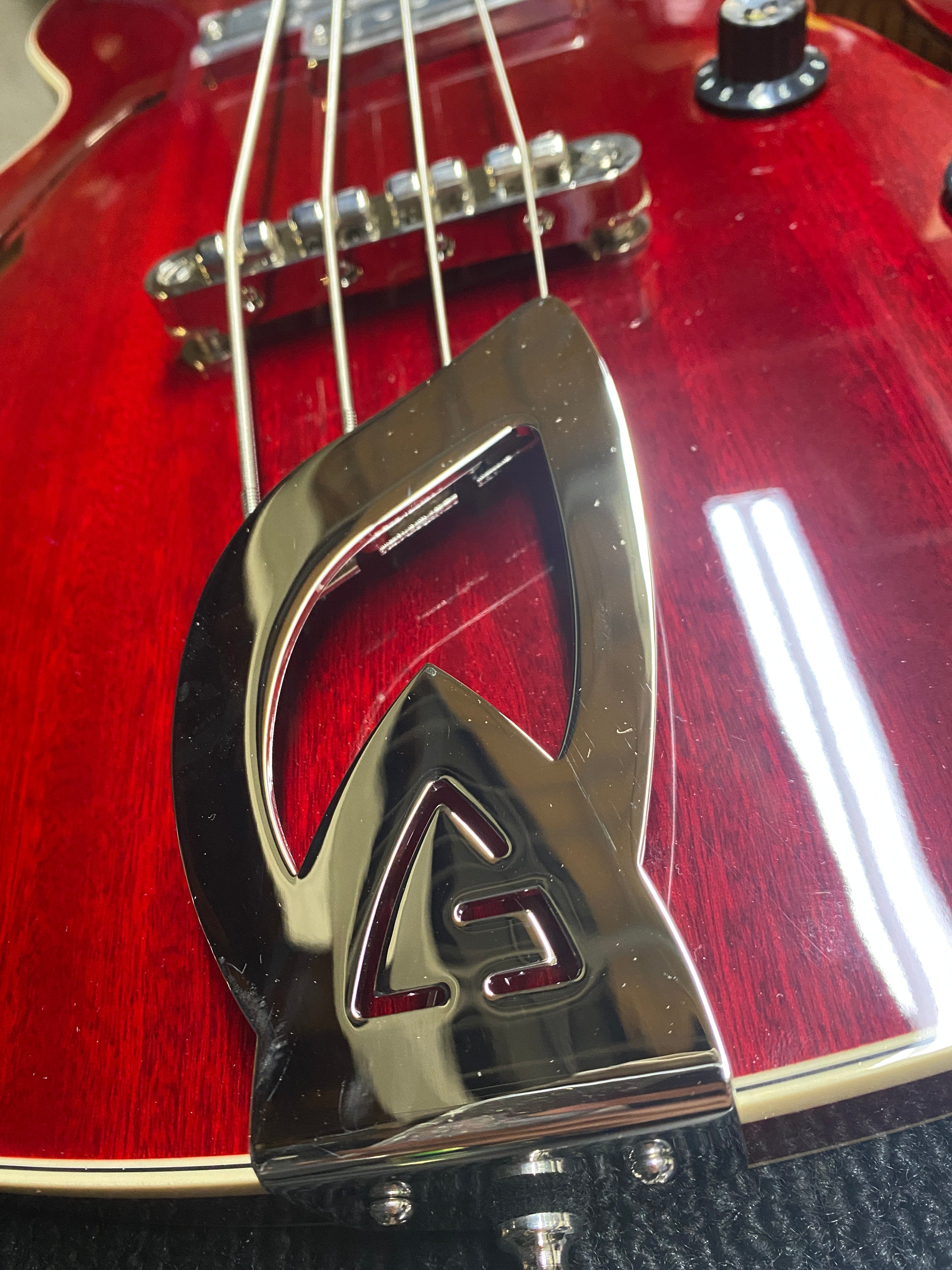 Guild Starfire I Bass DC Cherry Red Bass Guitars / 4-String