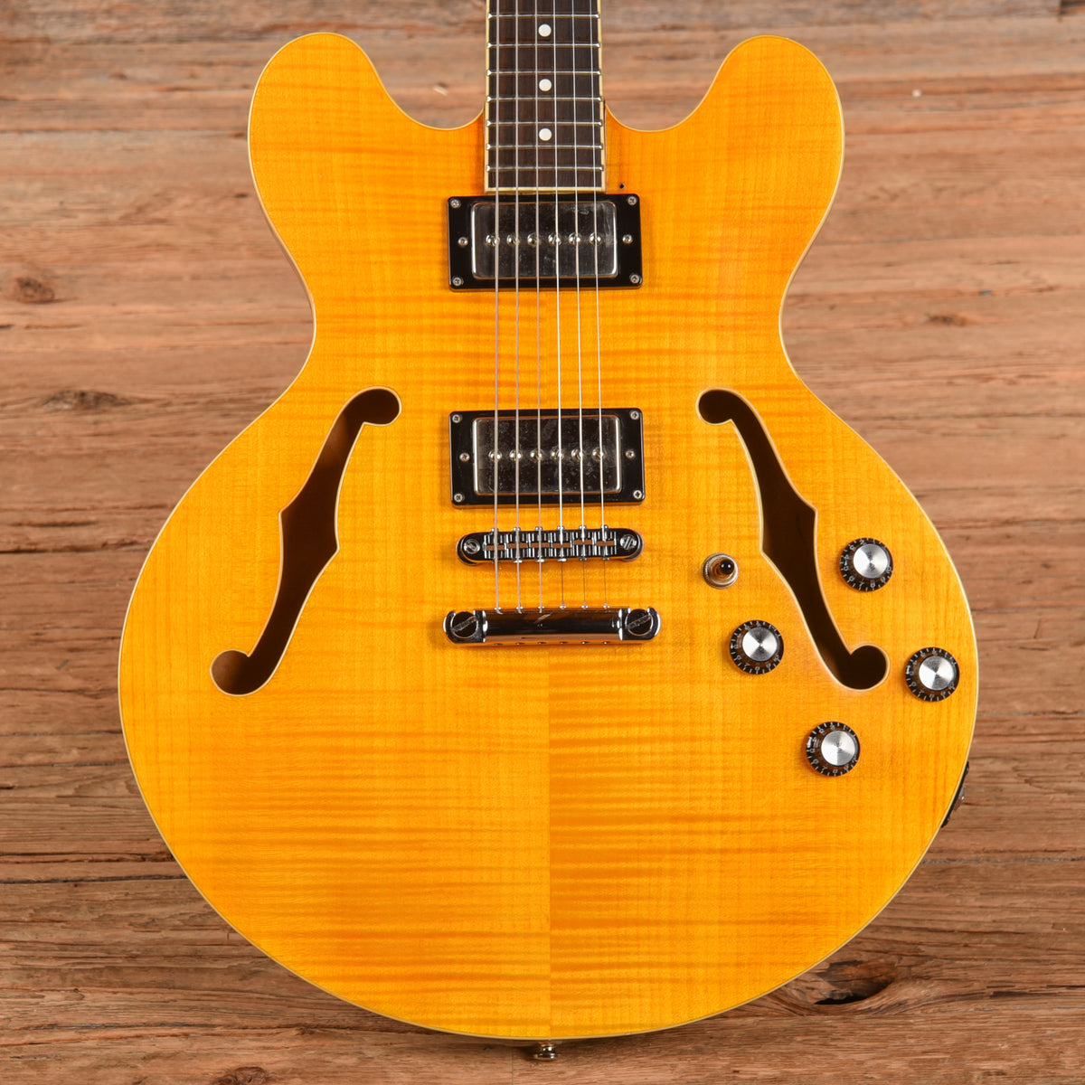 Hamer Echotone Natural Electric Guitars / Semi-Hollow
