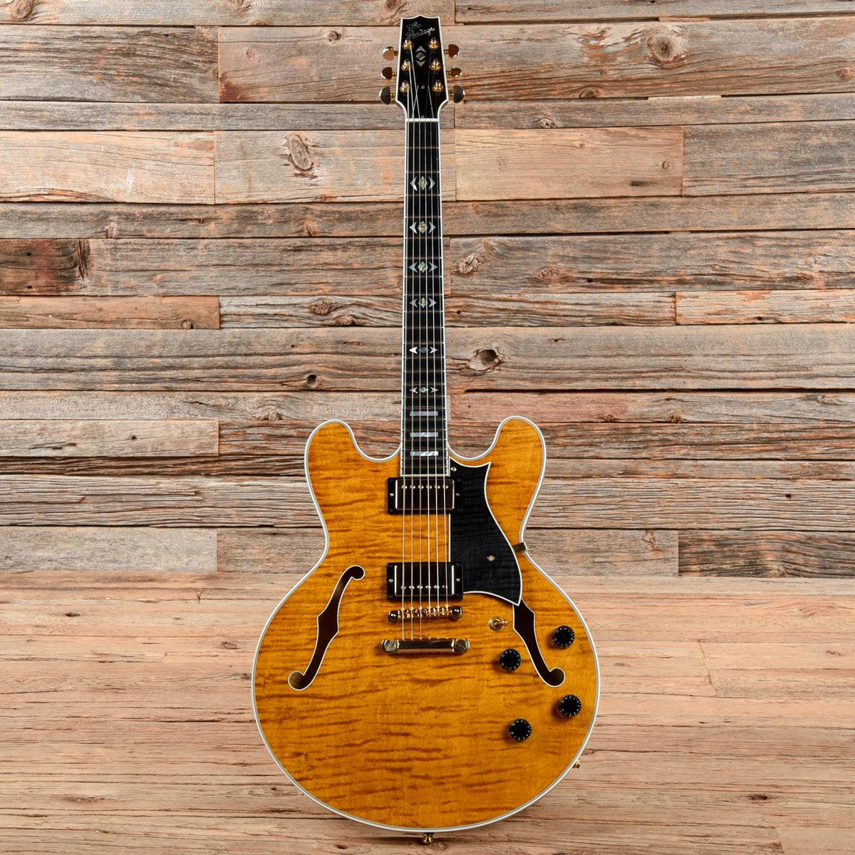 Heritage H-555 Amber 2014 Electric Guitars / Semi-Hollow