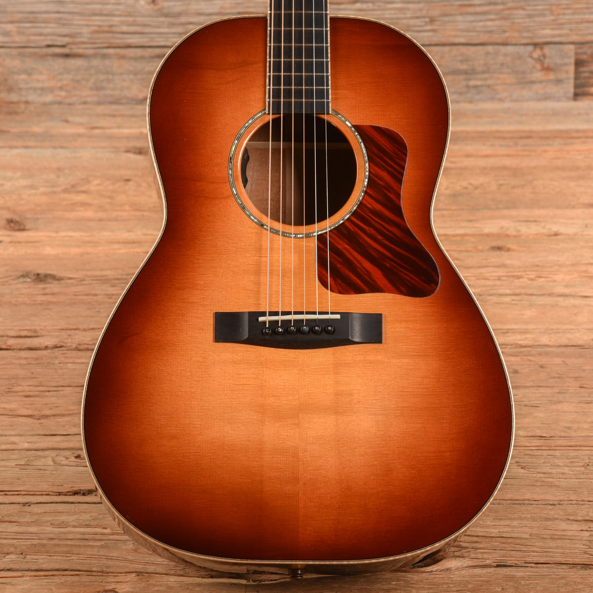 Huss & Dalton CM Sunburst Acoustic Guitars / Concert