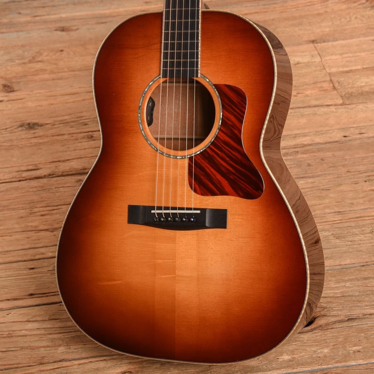 Huss & Dalton CM Sunburst Acoustic Guitars / Concert