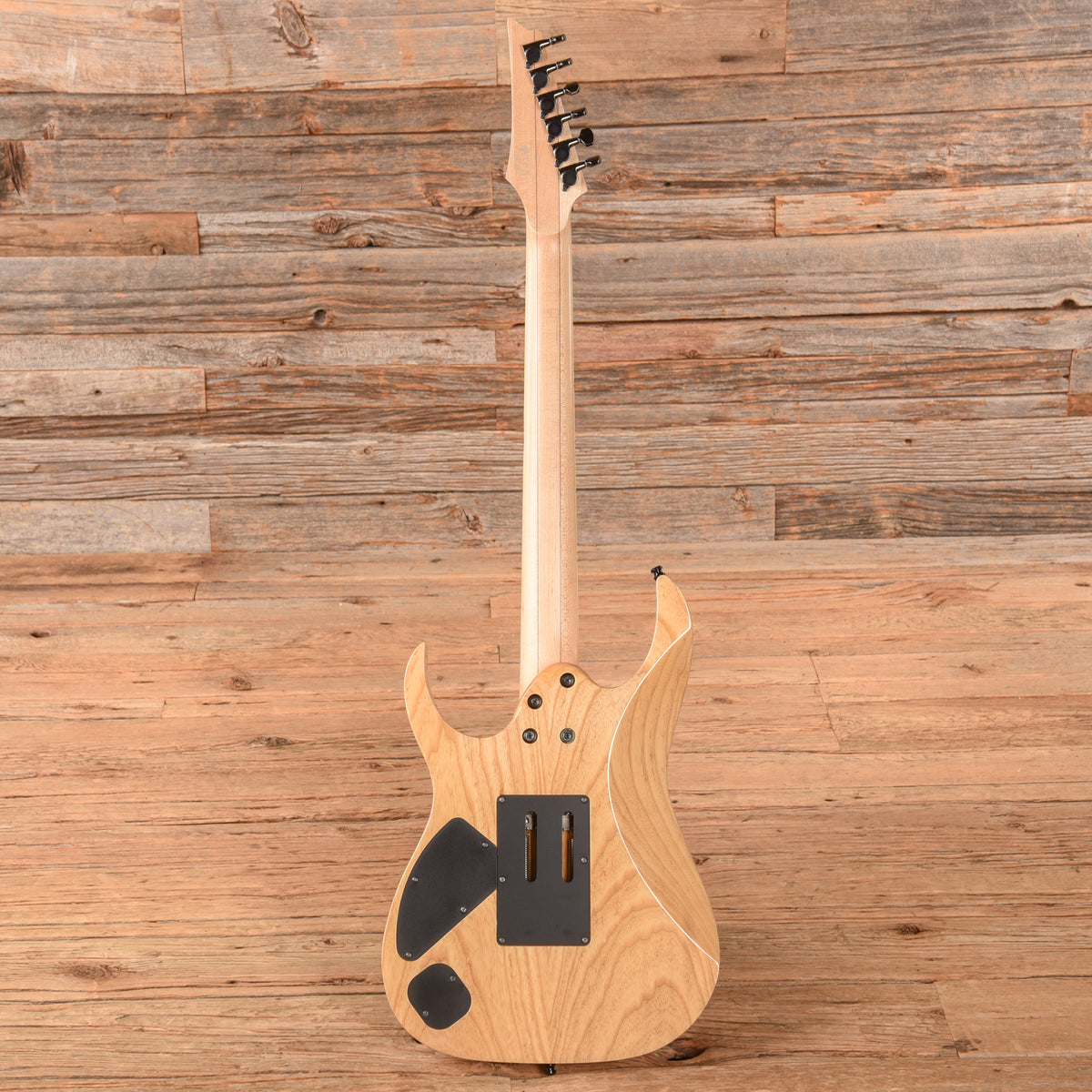 Ibanez RG652AHM Prestige Antique White Blonde 2016 Electric Guitars