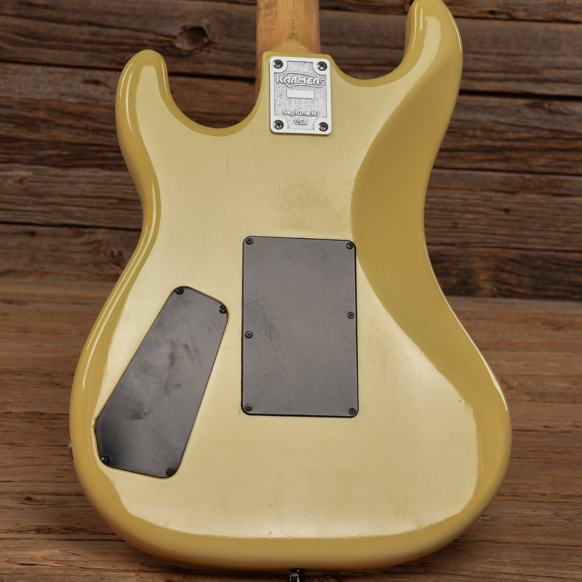 Kramer Baretta White 1987 Electric Guitars / Solid Body