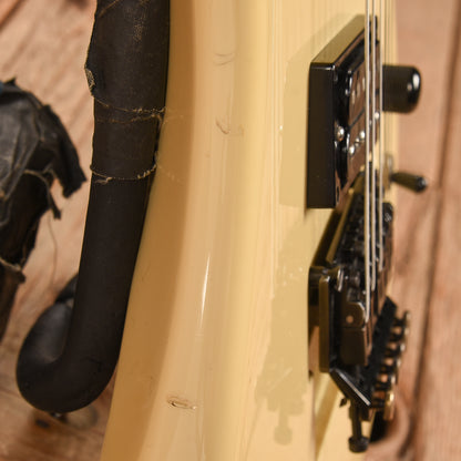 Kramer Baretta White 1987 Electric Guitars / Solid Body