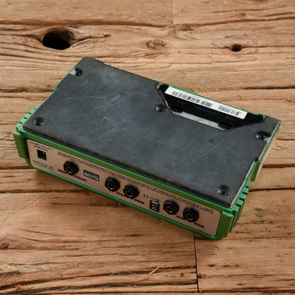 Line 6 DL4 Delay Modeler Effects and Pedals / Delay