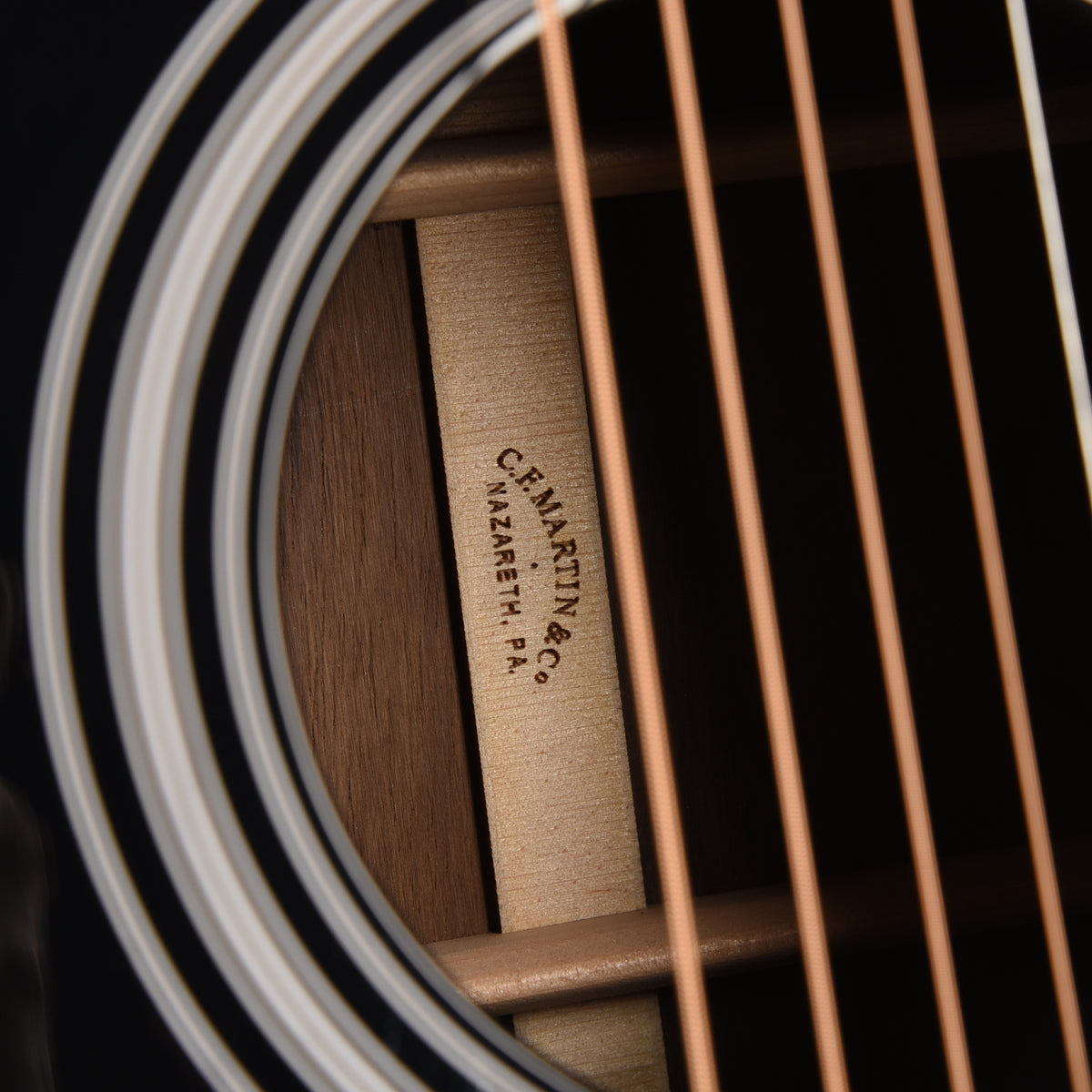 Martin Custom Shop D-28 Style Dreadnought Adirondack Spruce VTS/Wild Grain East Indian Rosewood Black Top Acoustic Guitars / Dreadnought