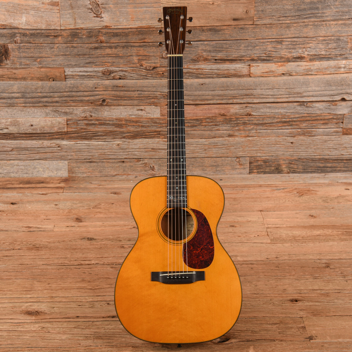 Martin 00-18SH Steve Howe Natural 1999 Acoustic Guitars