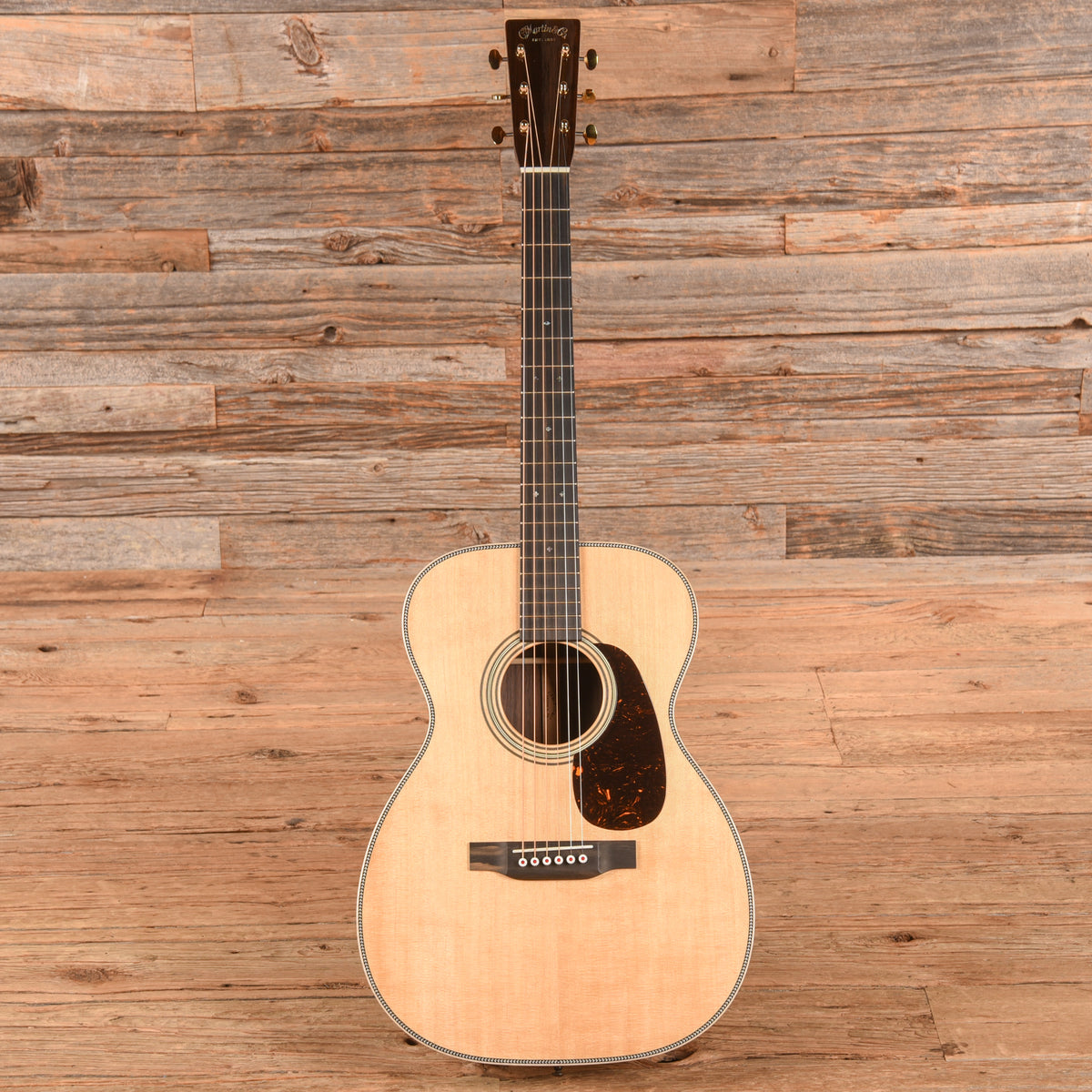 Martin 00-28 Modern Deluxe Natural 2024 Acoustic Guitars