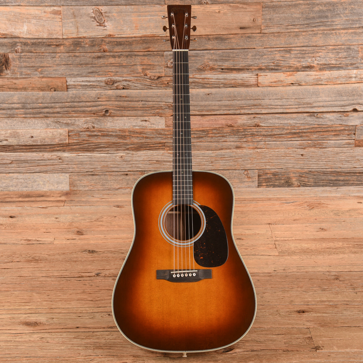 Martin Standard Series HD-28 Ambertone 2025 Acoustic Guitars