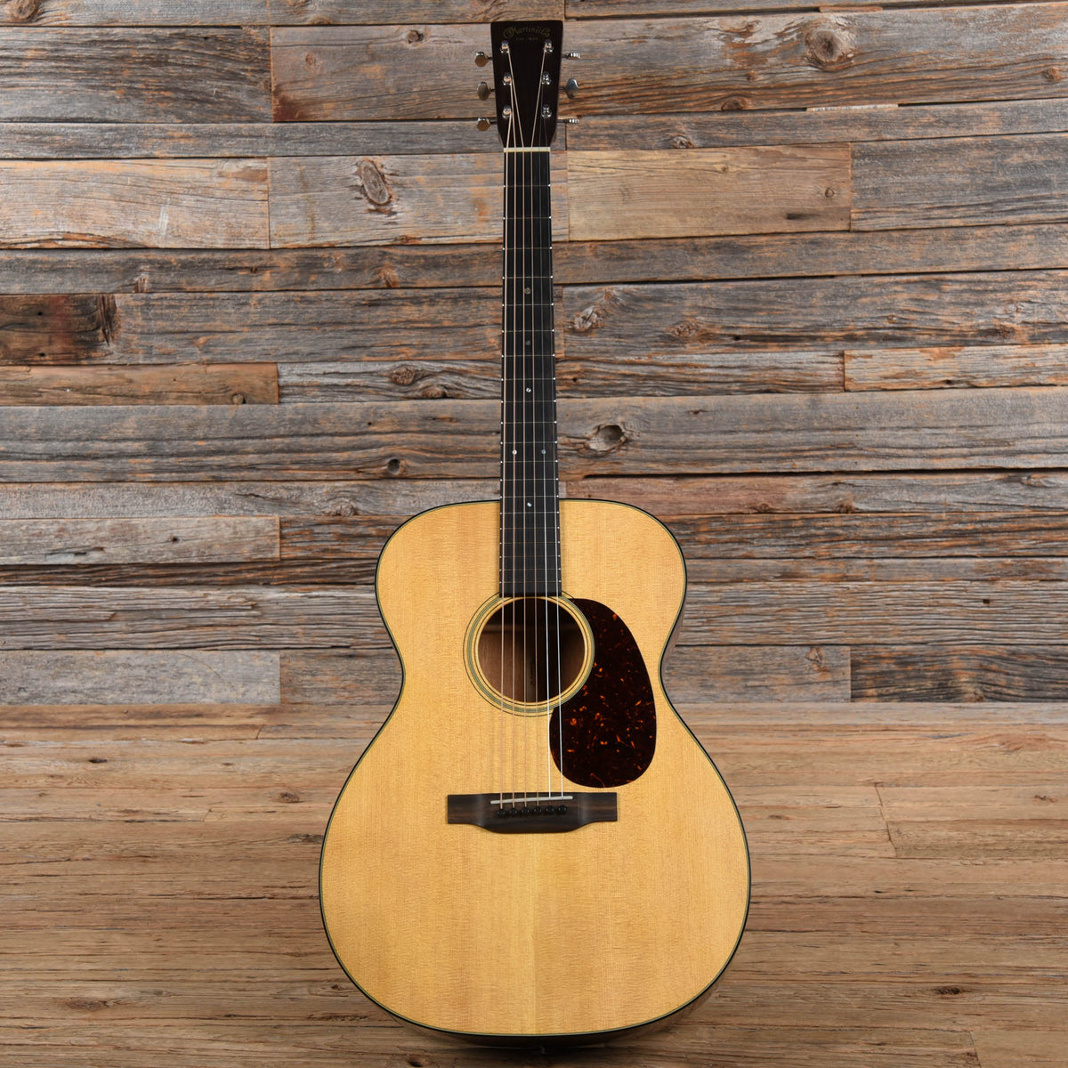 Martin Standard Series 000-18 Natural 2022 Acoustic Guitars / OM and Auditorium