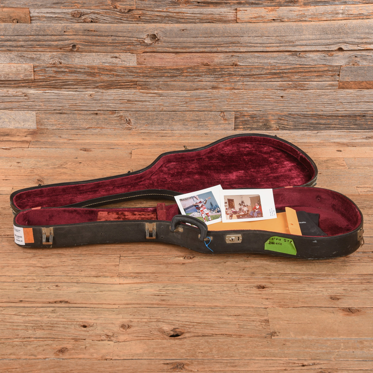 Martin GT-70 Burgundy 1968 Electric Guitars / Hollow Body