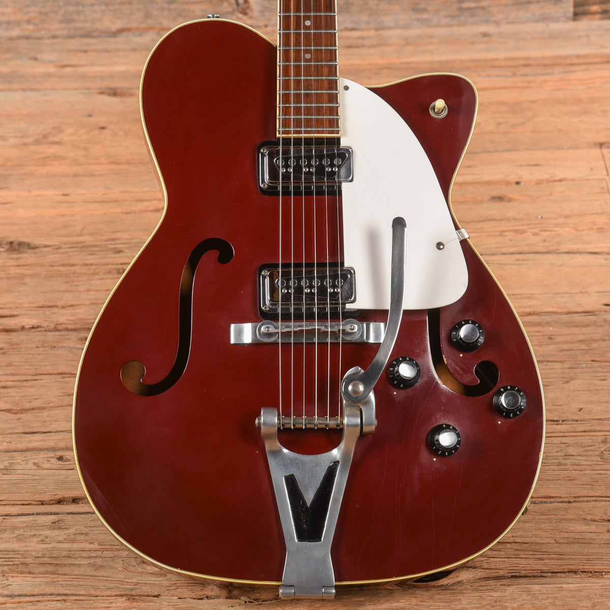 Martin GT-70 Burgundy 1968 Electric Guitars / Hollow Body