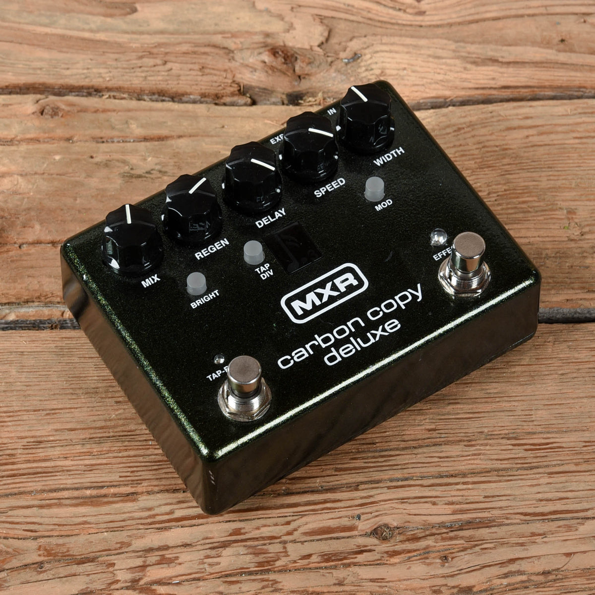 MXR Carbon Copy Deluxe Effects and Pedals / Delay