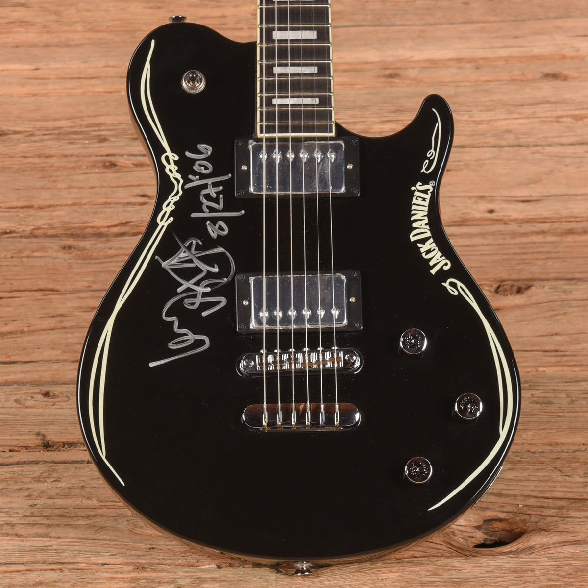 Peavey Electric with Signatures Black - Zac Brown