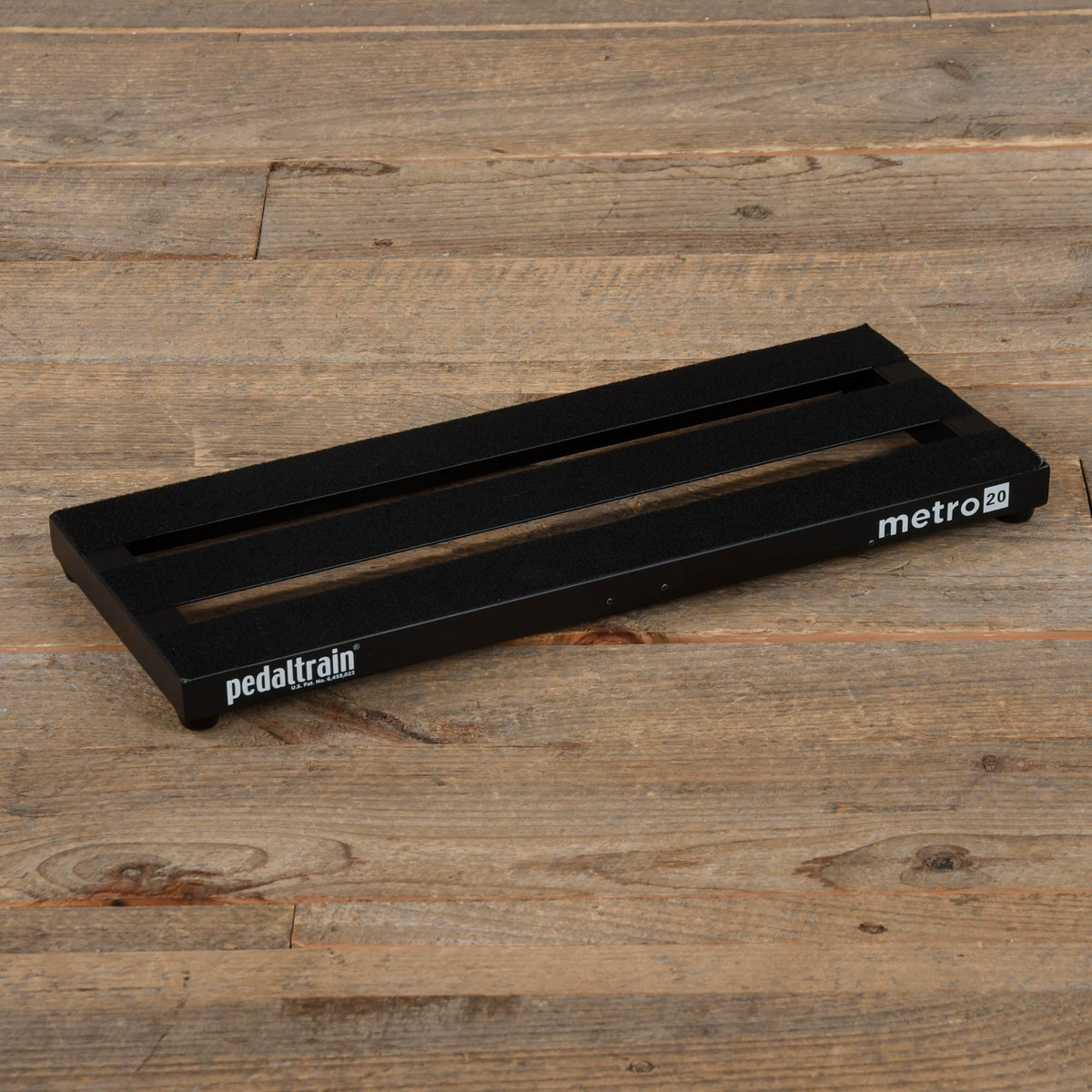 Pedaltrain Metro 20 Pedalboard 3 Rails 20x8 w/Soft Case Effects and Pedals / Pedalboards and Power Supplies