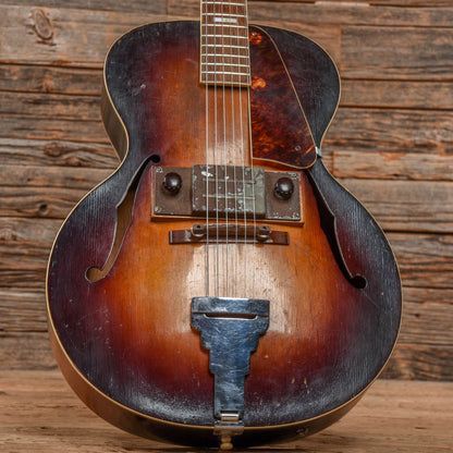 Recording King NOT SURE - FIGURE OUT Sunburst Electric Guitars / Hollow Body