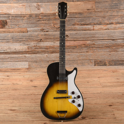 Silvertone 1420 Black 1960 Electric Guitars / Solid Body