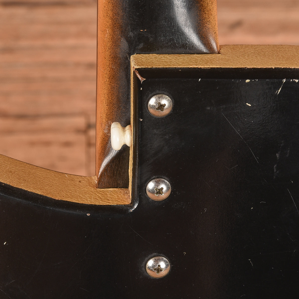 Silvertone Peanut Body Black 1960s Electric Guitars / Solid Body