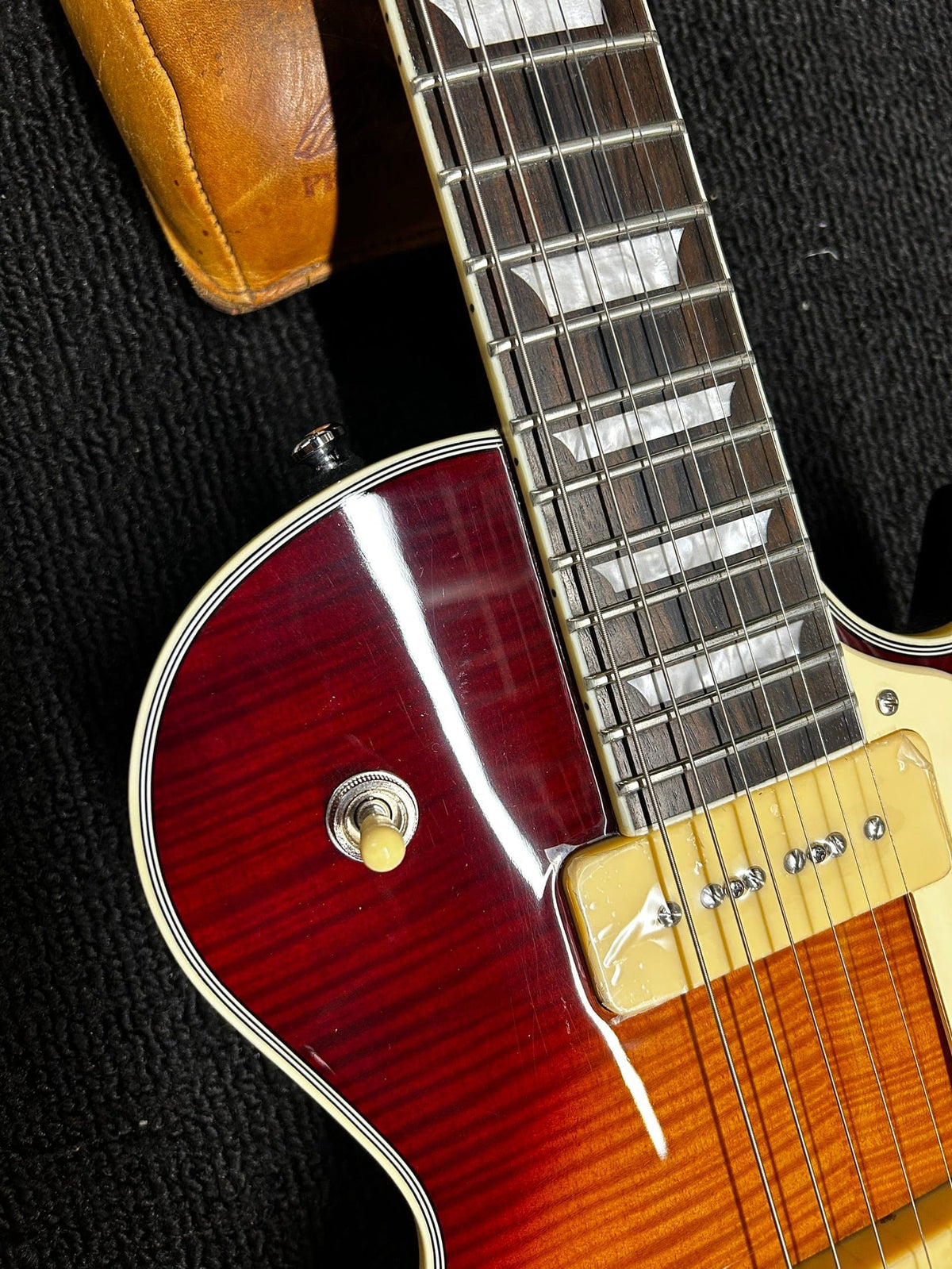 Sire Larry Carlton L7V Tobacco Sunburst Electric Guitars / Solid Body