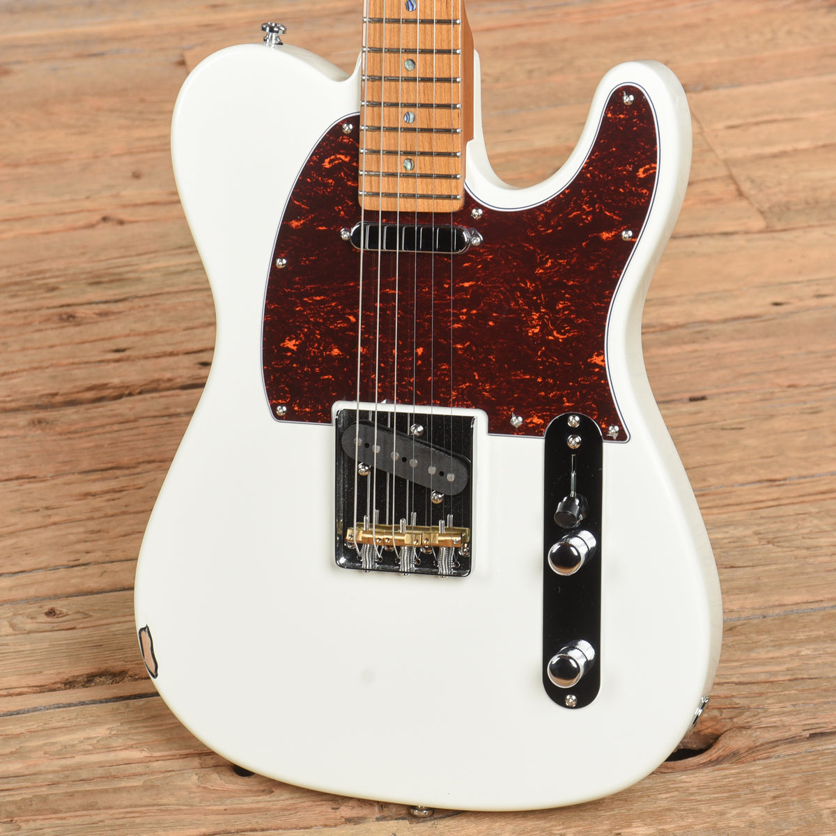 Sire Larry Carlton T7 Antique White Electric Guitars / Solid Body