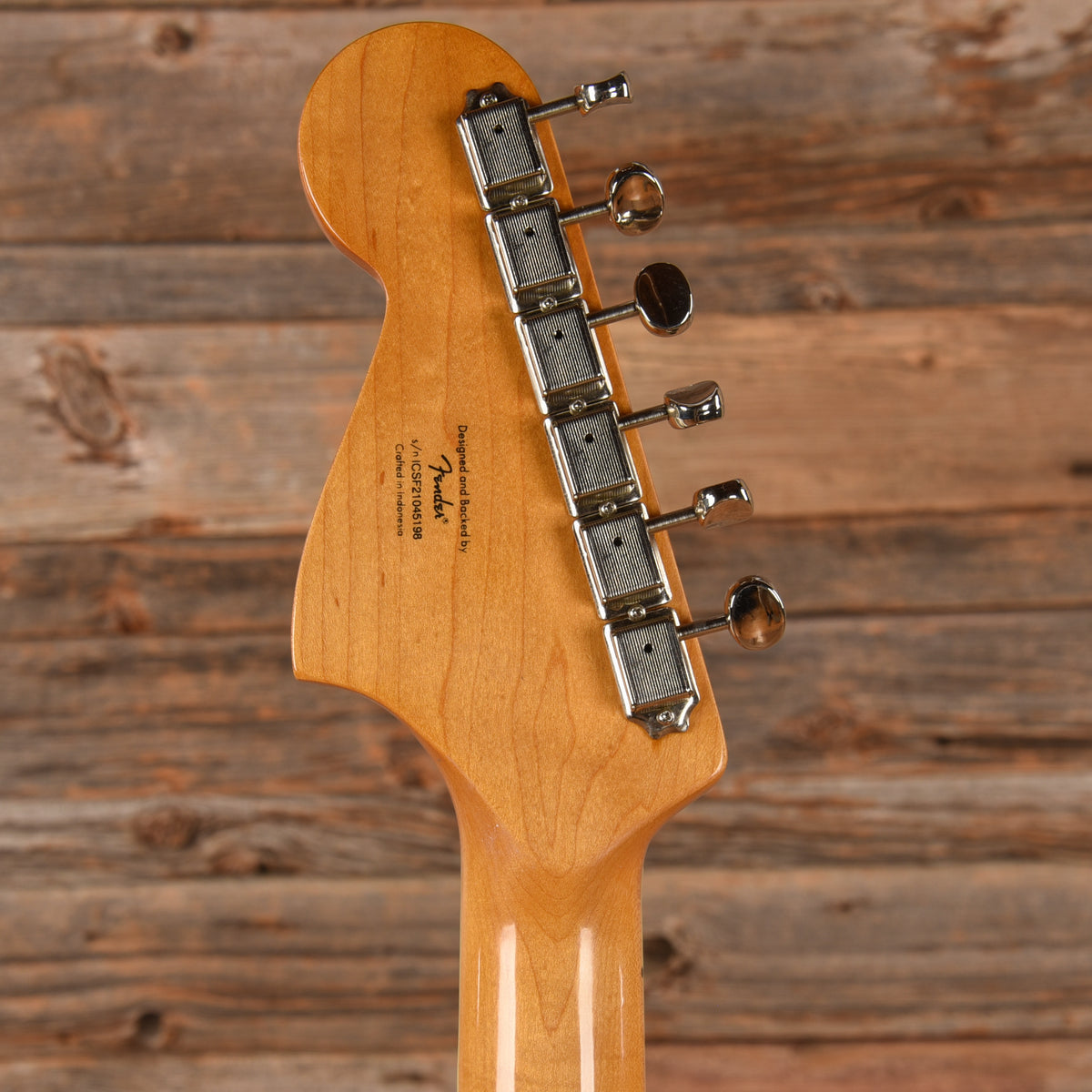 Squier Classic Vibe Bass VI Sunburst 2021 Bass Guitars / 5-String or More