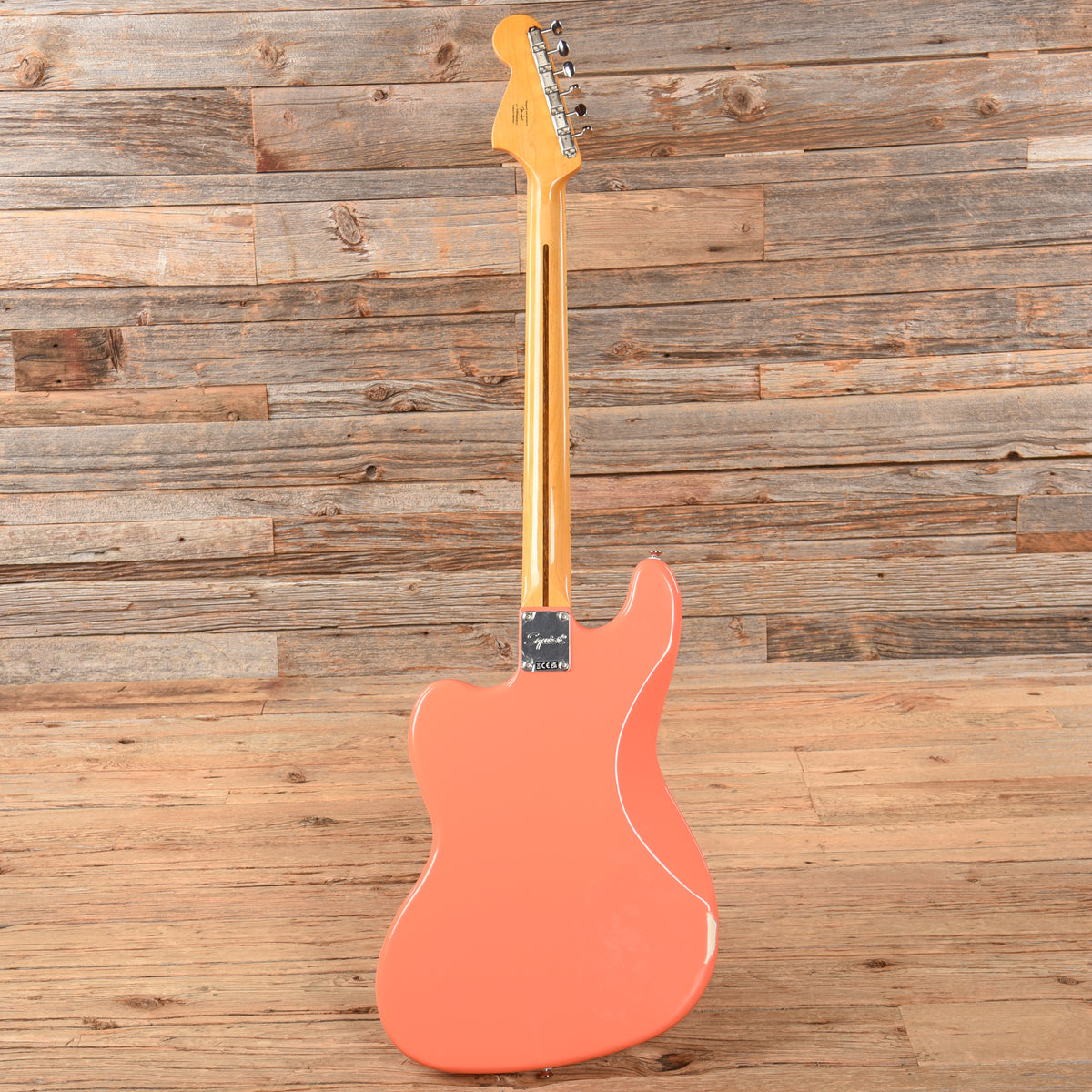 Squier Classic Vibe Bass VI Tahitian Coral Bass Guitars / 5-String or More