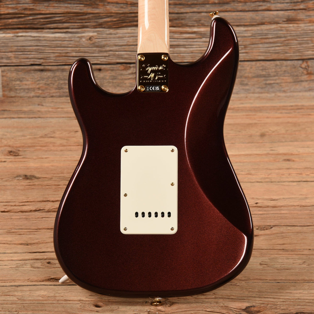 Squier 40th Anniversary Stratocaster Ruby Red Metallic 2022 Electric Guitars / Solid Body