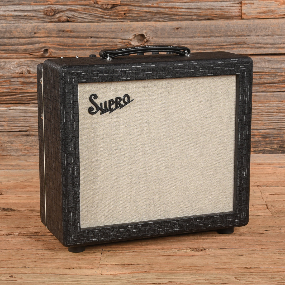 Supro 1612RT Amulet 15-Watt 1x10" Combo Amp Amps / Guitar Amps / Guitar Cabinets