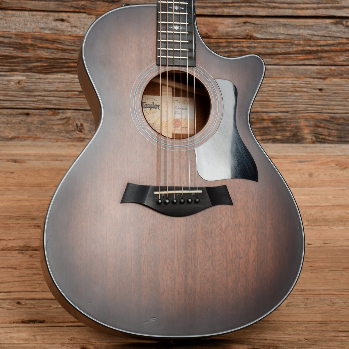 Taylor 322ce Shaded Edgeburst 2022 Acoustic Guitars / Concert